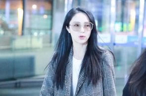 美邦纽约捕速正在高校捕捉约300人